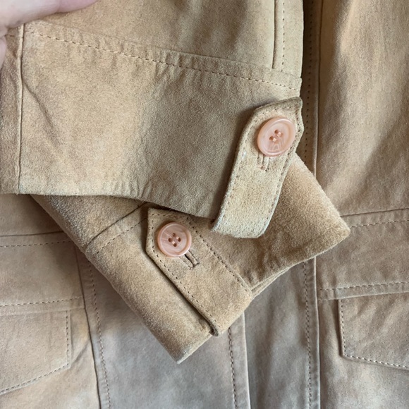 In Suede women’s tan suede 2 button blazer size Small - Picture 4 of 10